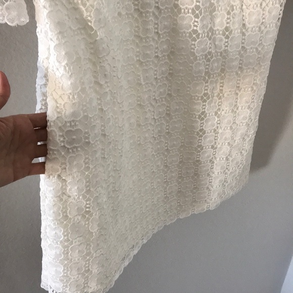 Self-Portrait White and black lace dress - size 4 - Picture 7 of 7